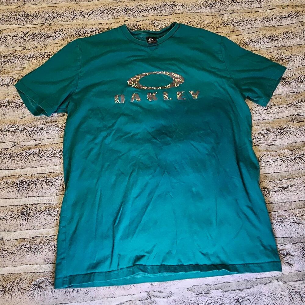 Oakley Men's multi T-shirt